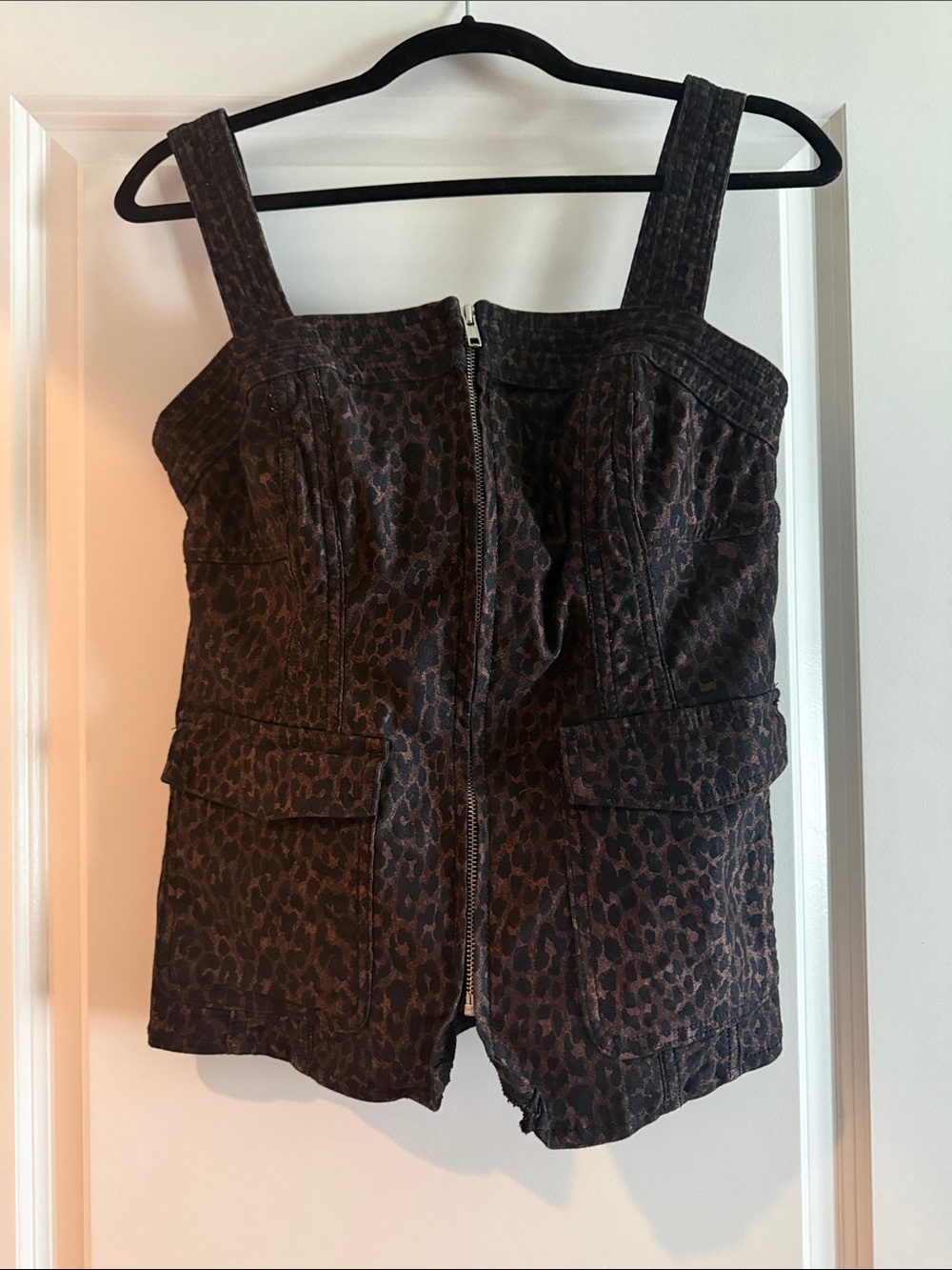 Pilcro Brown and Black Leopard Jacquard Tank Top - Picture 3 of 4